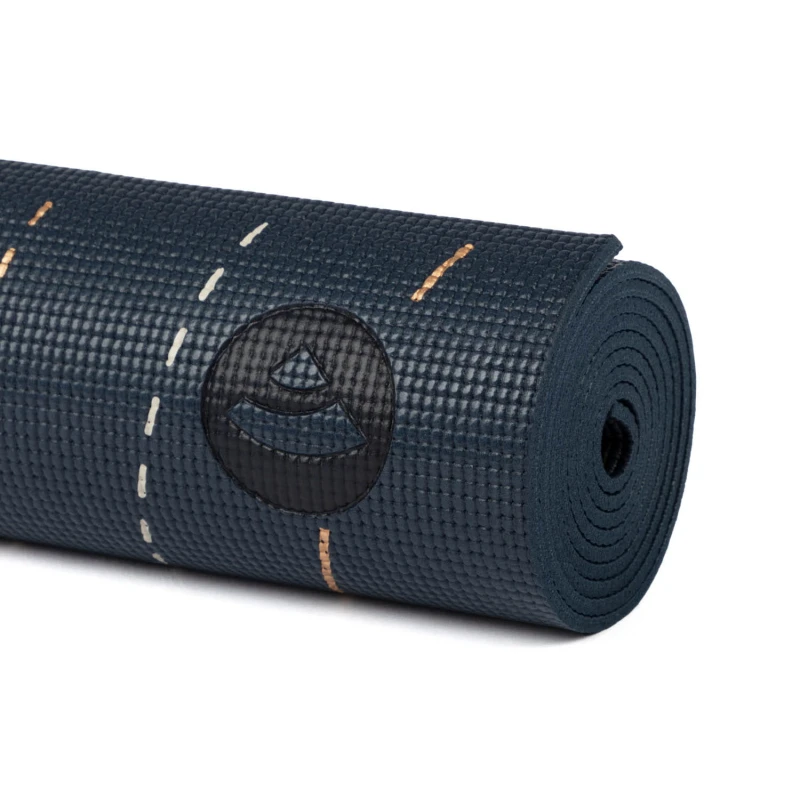 896dbmo_leela_collection_yogamatte_bodhi_midnight_gerollt.jpg