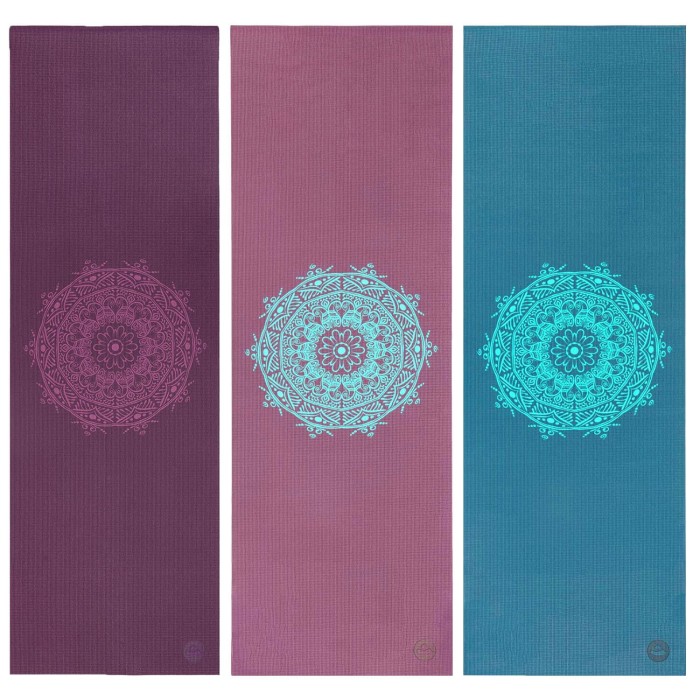 896x_leela_yoga_matte_bodhi_gruppenbild_2.jpeg